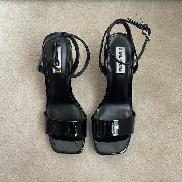 Steve Madden Black Camaron Heels - Picture 4 of 6